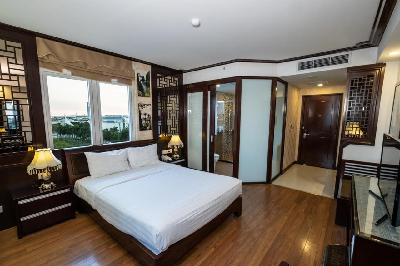New Star Ha Long Hotel Exterior photo