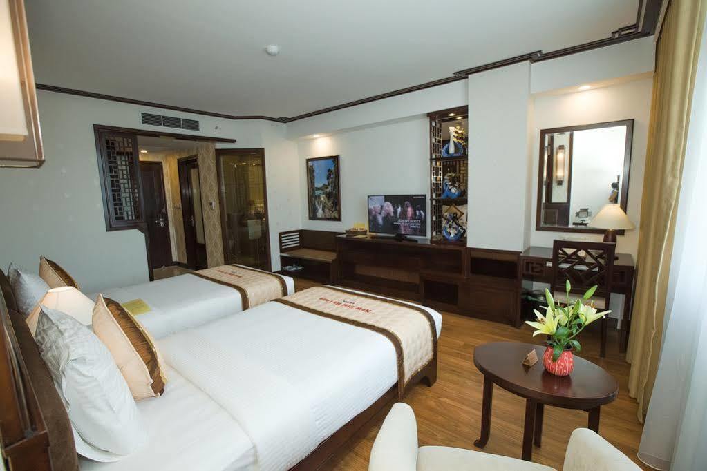 New Star Ha Long Hotel Exterior photo